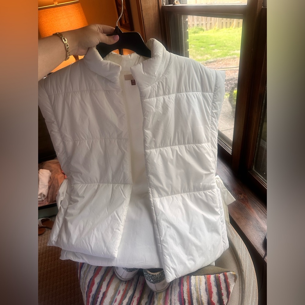 Anthropologie bow Vest